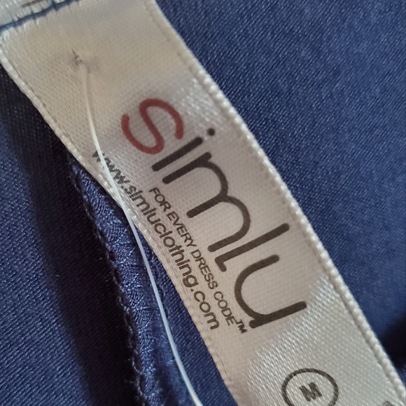 SIMLU DRESS - Picture 9 of 11